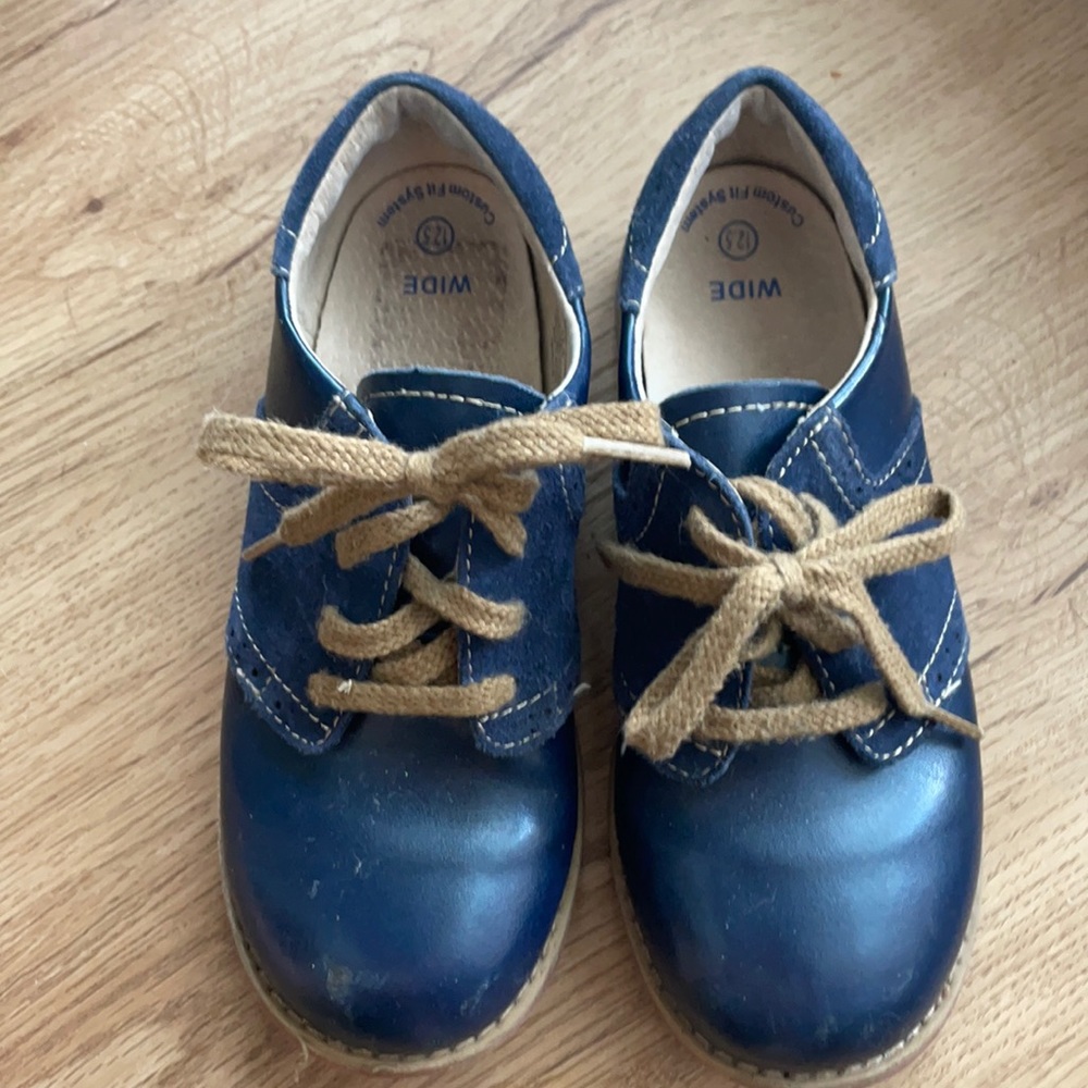 Footmates  12.5 saddle shoes navy